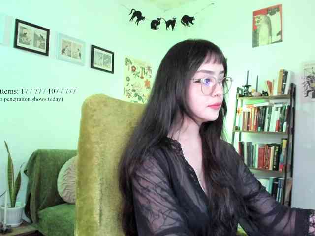 Luci--ana webcam