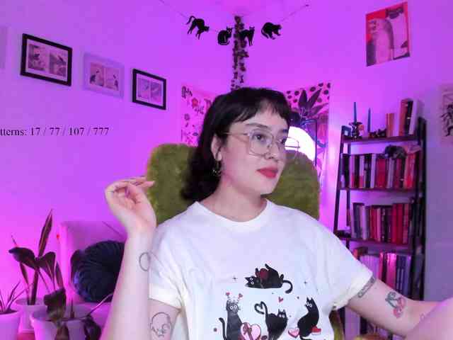 Luci--ana webcam