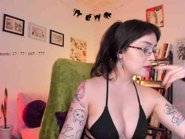 Luci--ana webcam