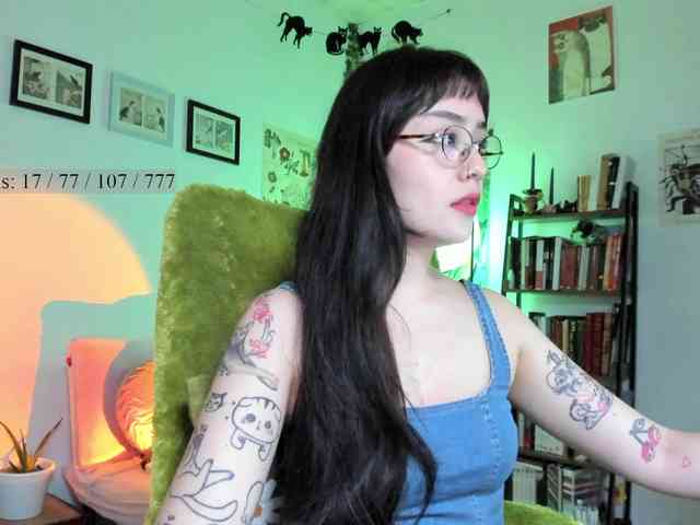 Luci--ana webcam