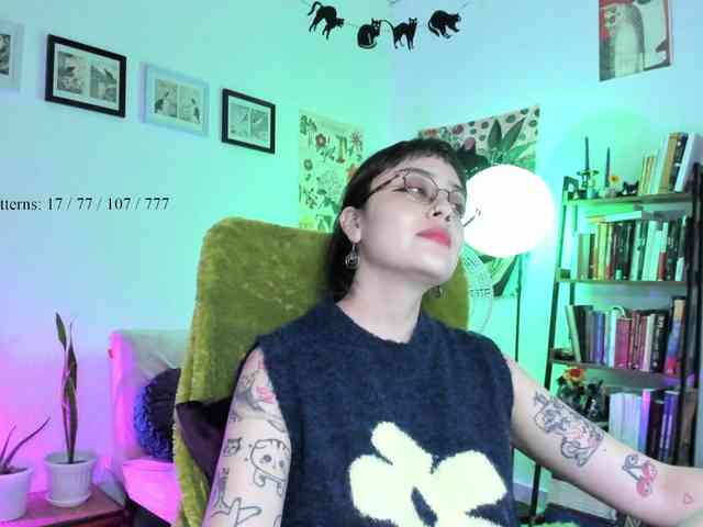 Luci--ana webcam