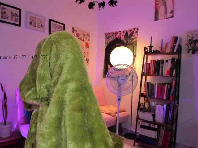 Luci--ana webcam