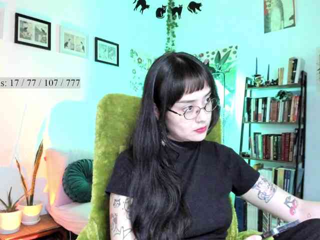 Luci--ana webcam