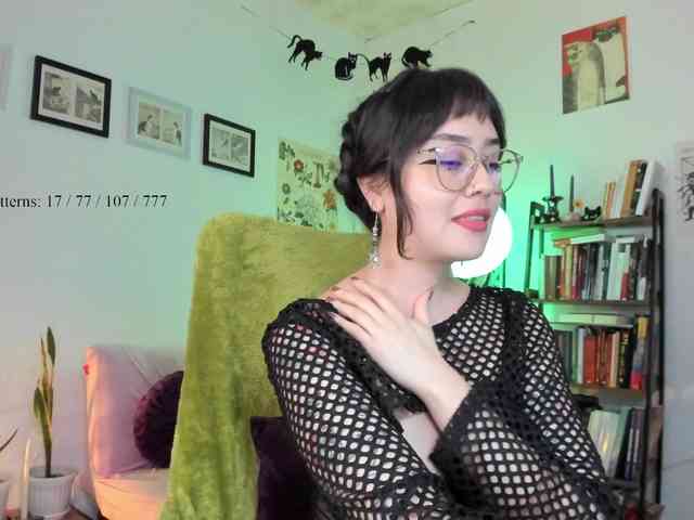Luci--ana webcam
