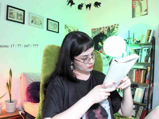 Luci--ana webcam
