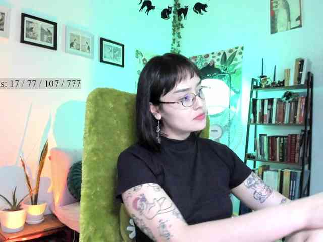 Luci--ana webcam