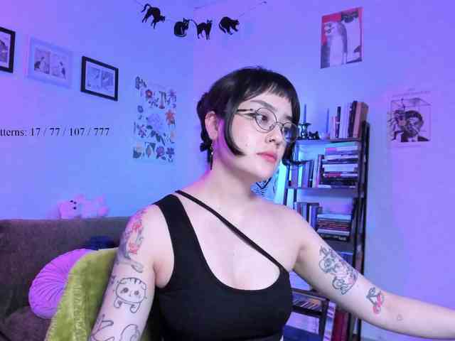 Luci--ana webcam