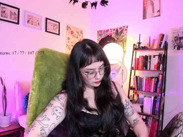 Luci--ana webcam