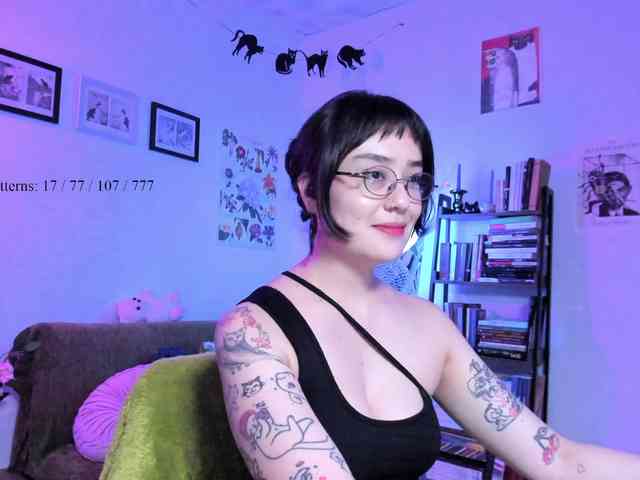 Luci--ana webcam