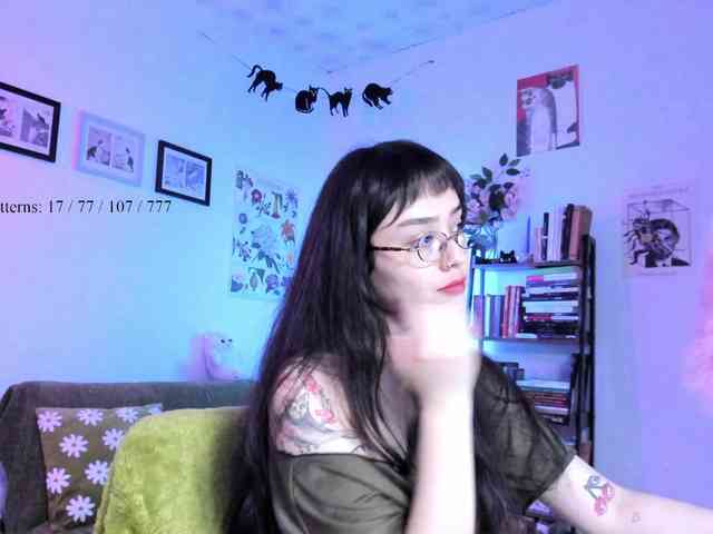 Luci--ana webcam
