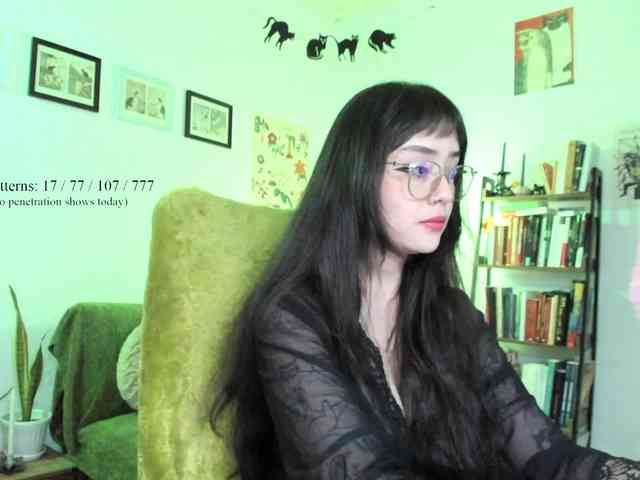 Luci--ana webcam
