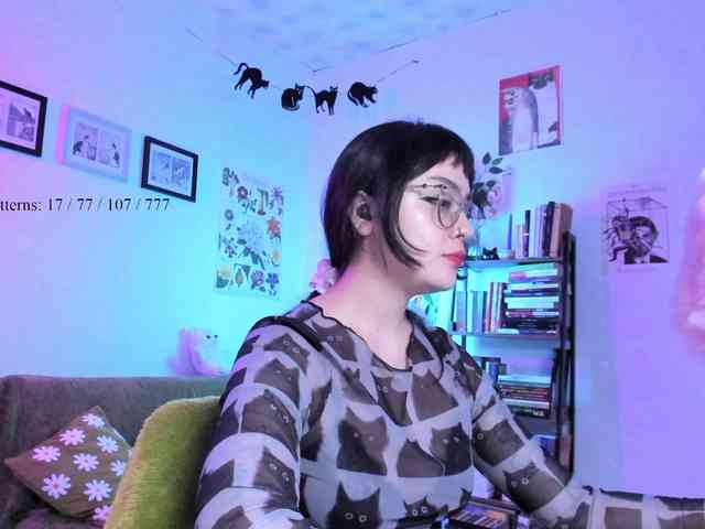 Luci--ana webcam