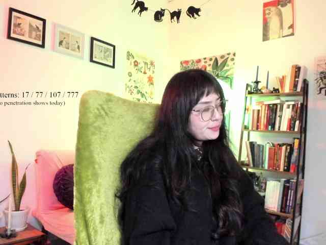 Luci--ana webcam