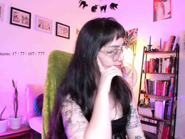 Luci--ana webcam