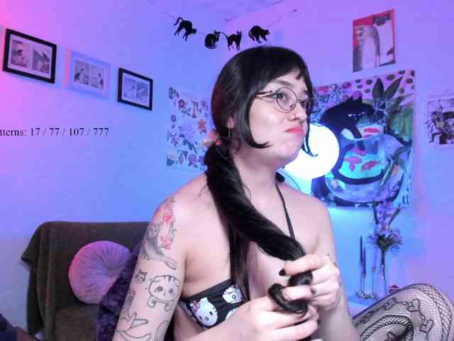 Luci--ana webcam
