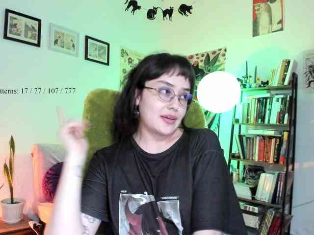 Luci--ana webcam