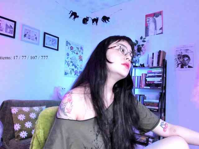Luci--ana webcam