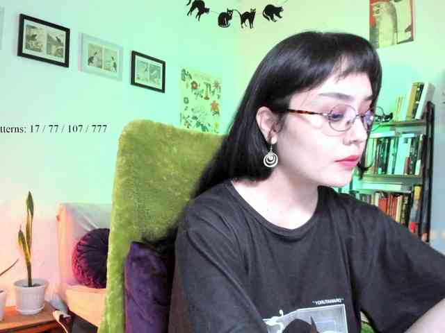 Luci--ana webcam