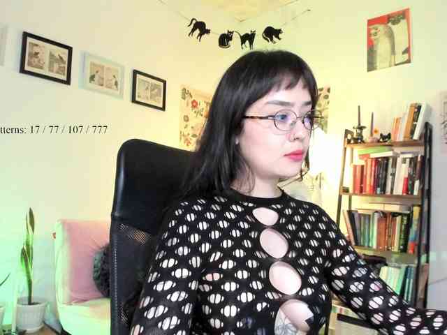 Luci--ana webcam