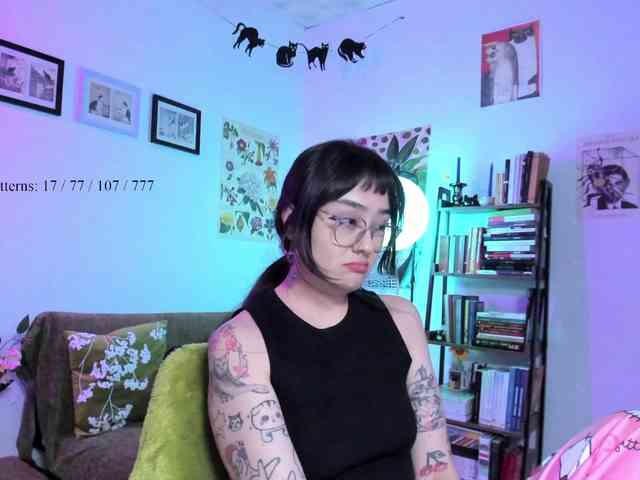 Luci--ana webcam