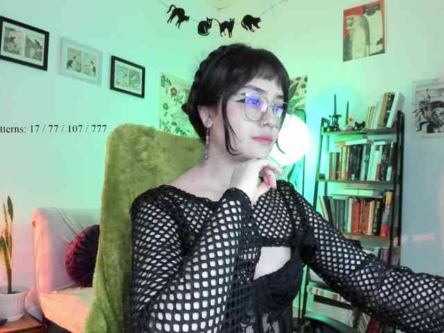 Luci--ana webcam