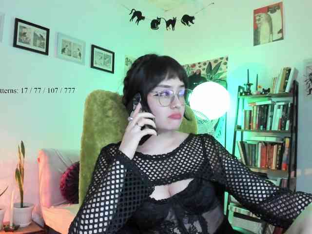 Luci--ana webcam