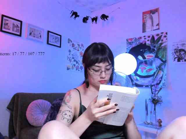 Luci--ana webcam