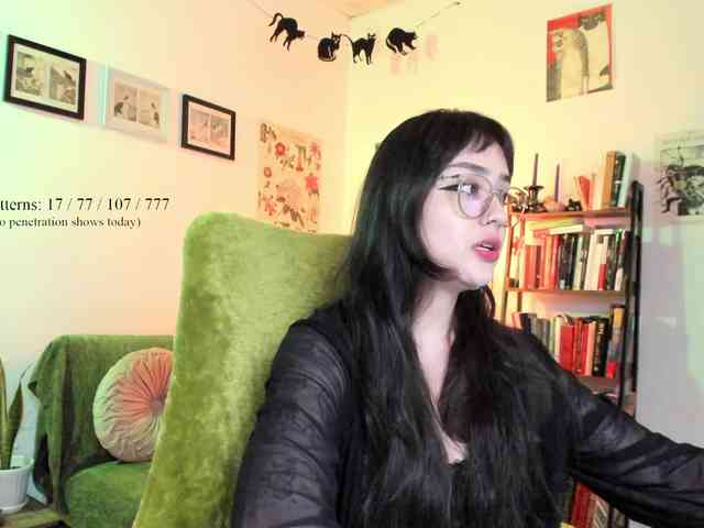Luci--ana webcam
