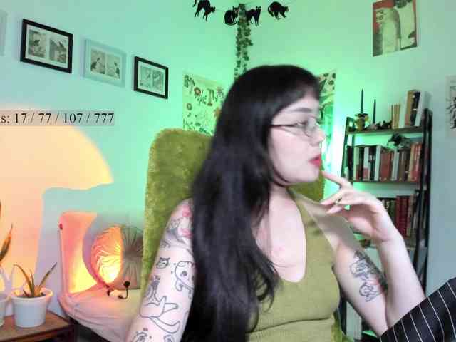 Luci--ana webcam