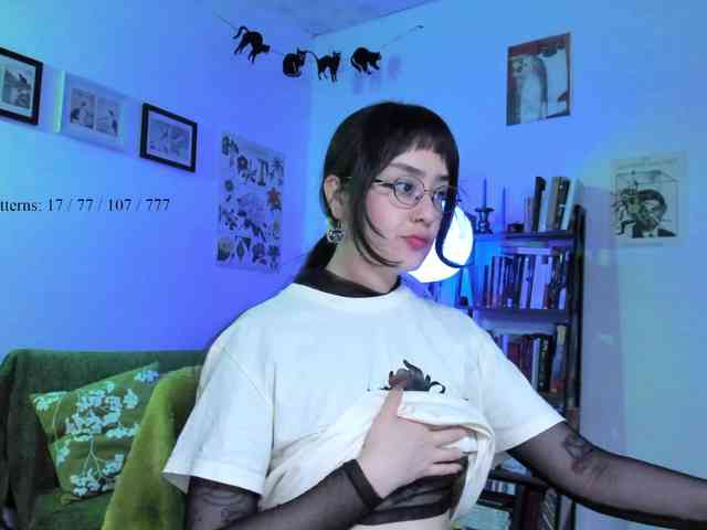 Luci--ana webcam