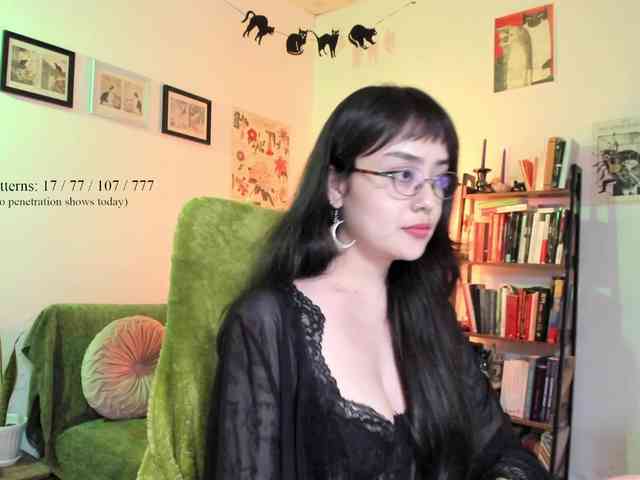 Luci--ana webcam