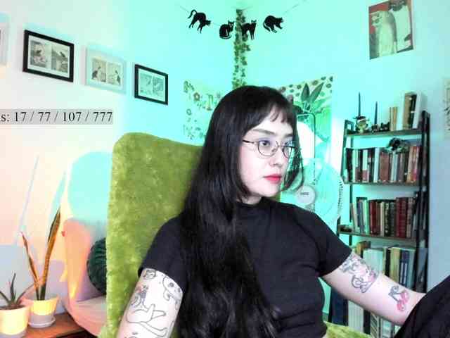 Luci--ana webcam