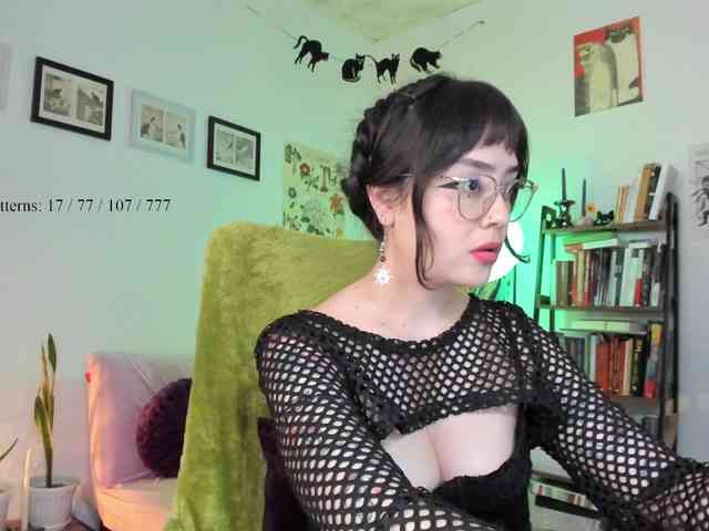Luci--ana webcam