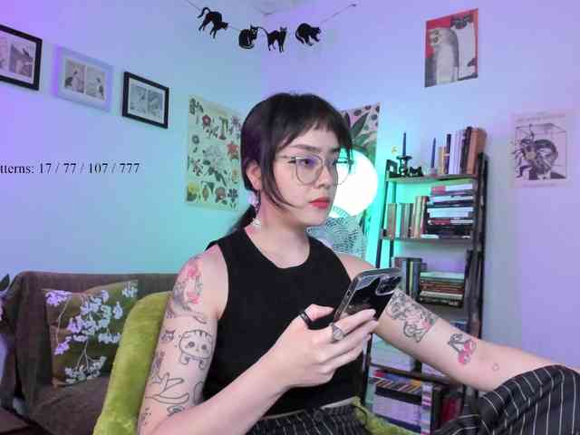 Luci--ana webcam