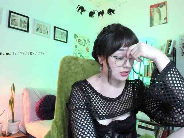 Luci--ana webcam