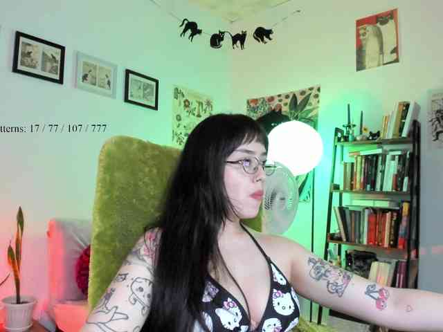Luci--ana webcam