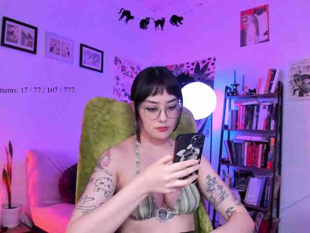 Luci--ana webcam