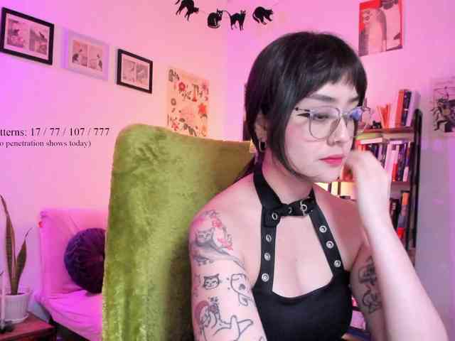 Luci--ana webcam