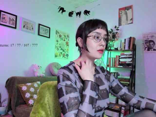 Luci--ana webcam