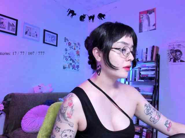 Luci--ana webcam
