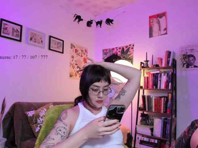 Luci--ana webcam