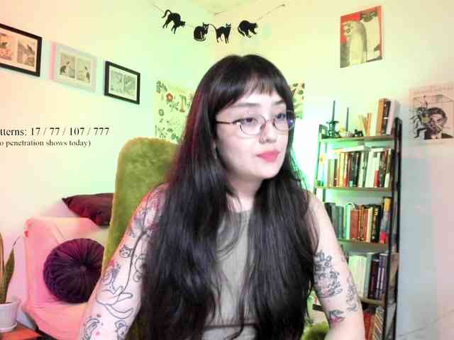 Luci--ana webcam