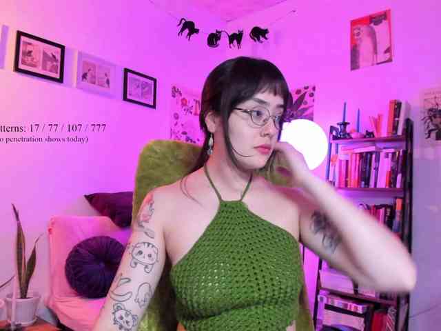Luci--ana webcam