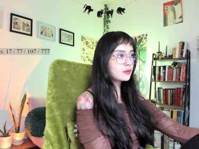 Luci--ana webcam