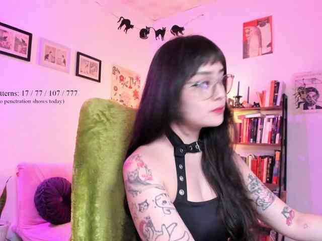 Luci--ana webcam