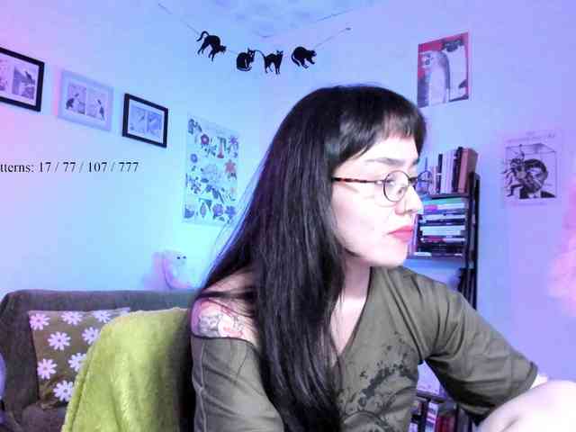 Luci--ana webcam