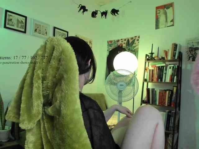 Luci--ana webcam