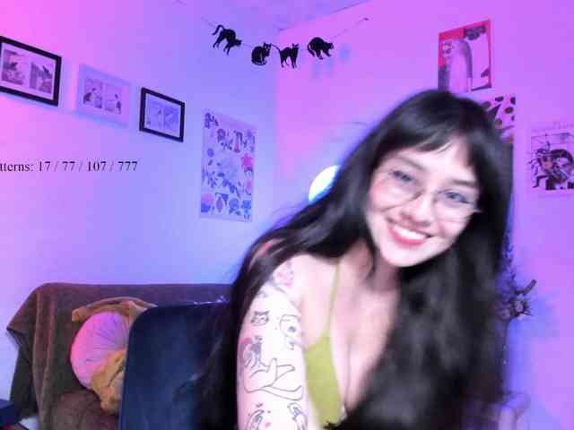 Luci--ana webcam