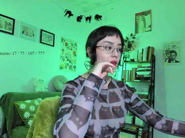 Luci--ana webcam