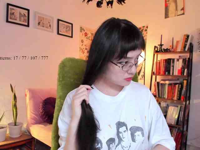 Luci--ana webcam
